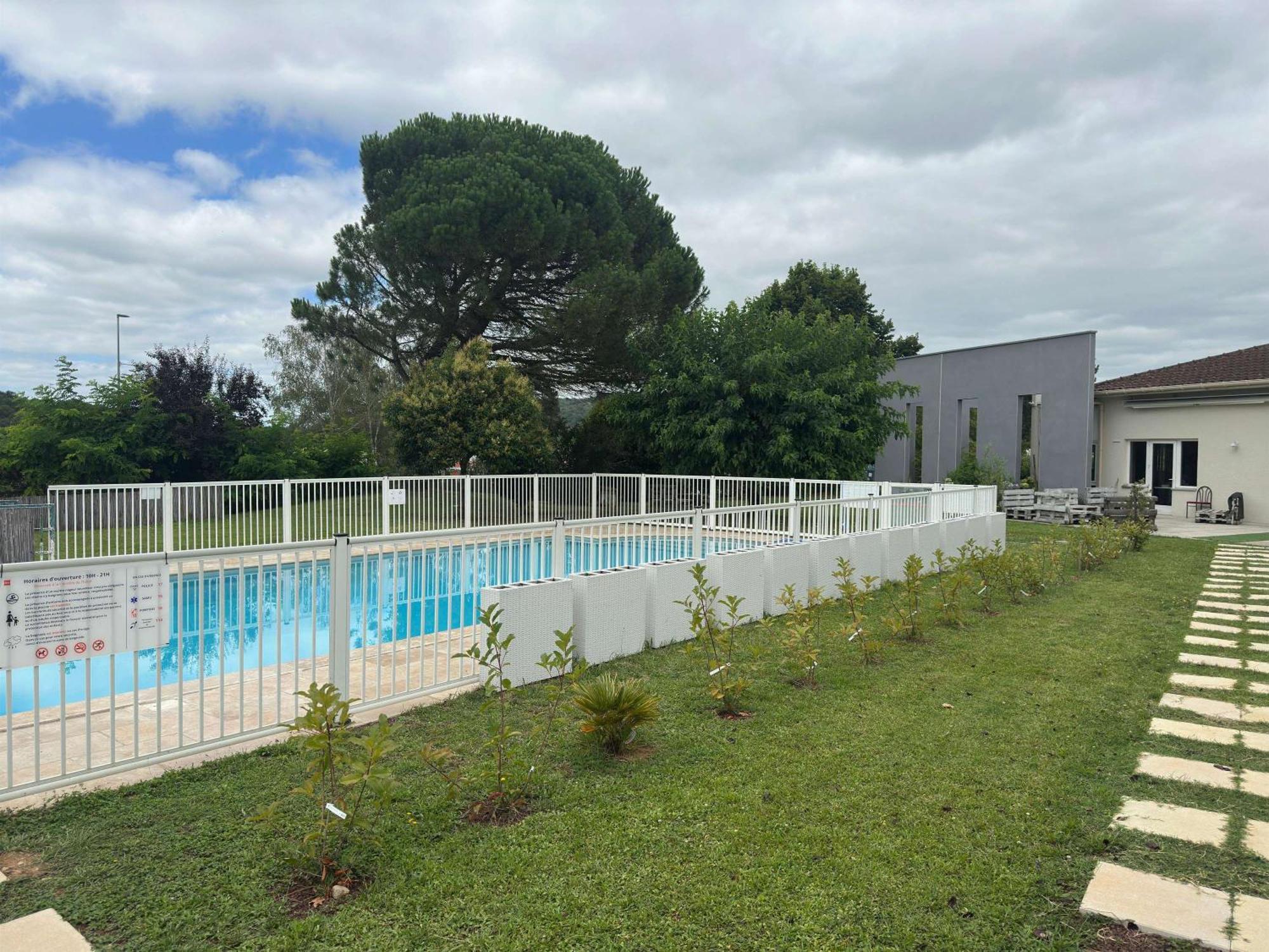 Hotel Ibis Cahors Exterior foto