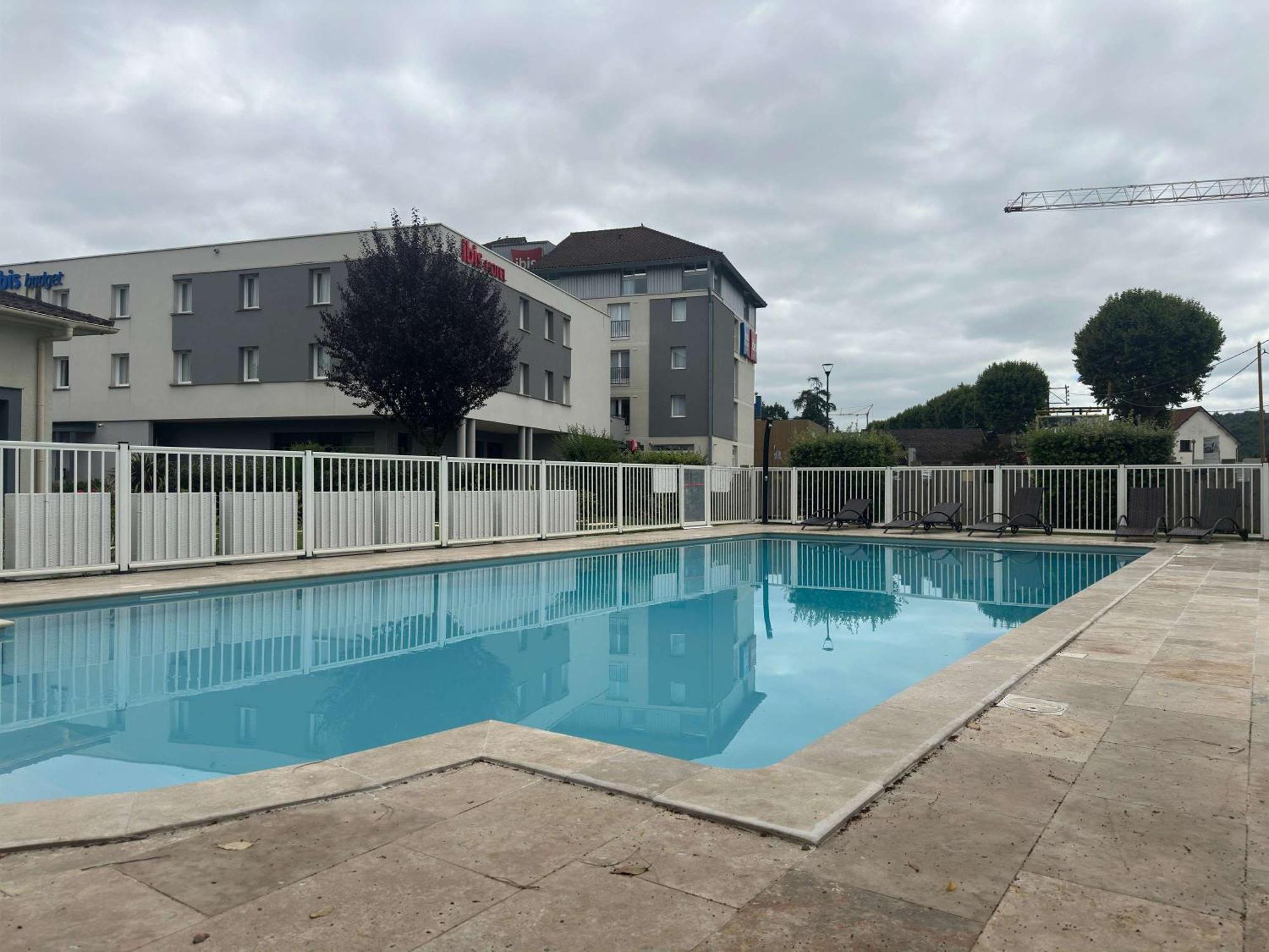 Hotel Ibis Cahors Exterior foto